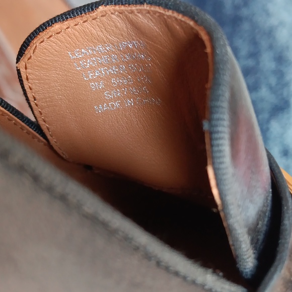 Tory Burch Leather Heeled Loafers - Picture 16 of 16